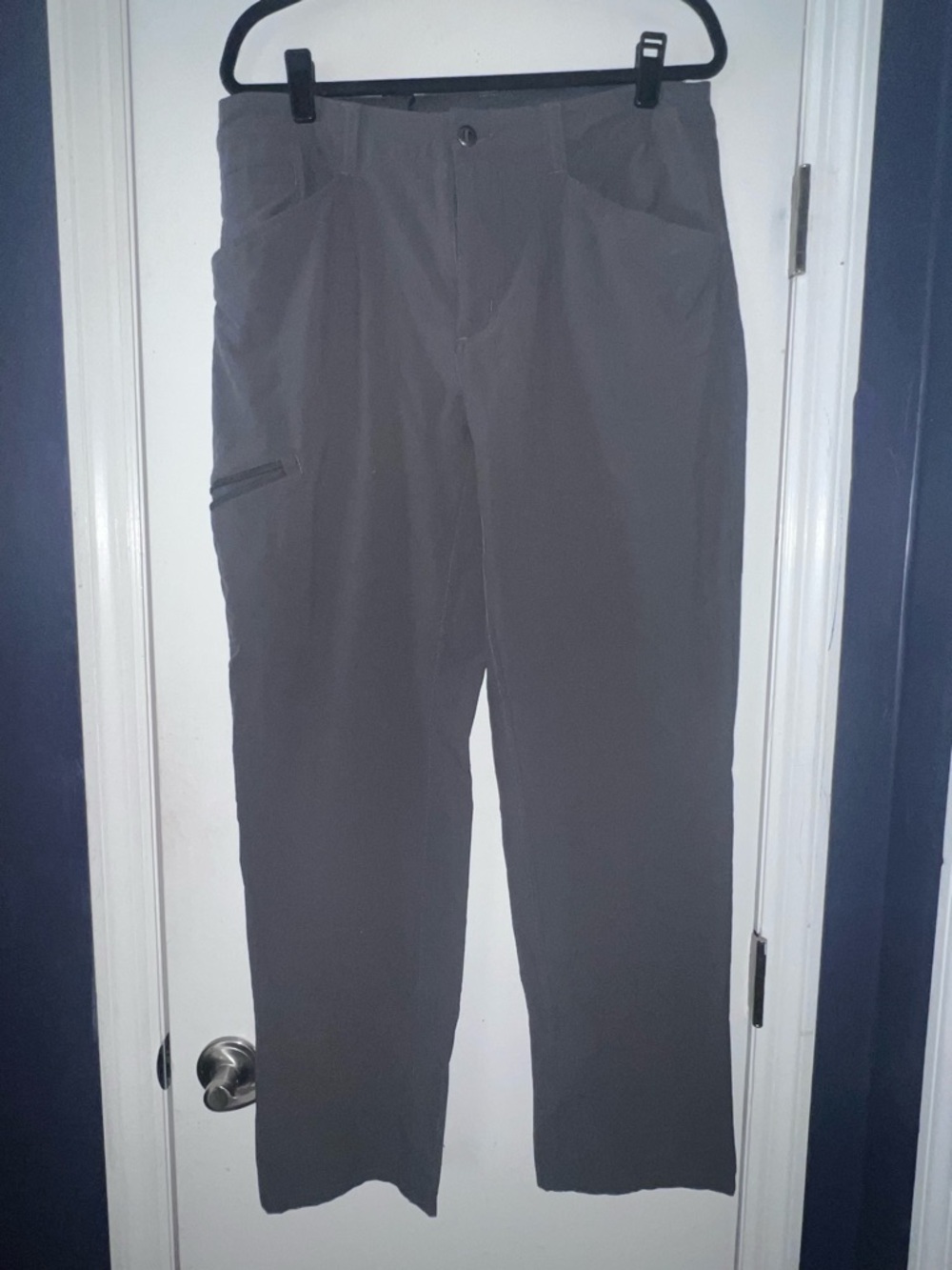Patagonia Men's Cargo Pants in Charcoal
